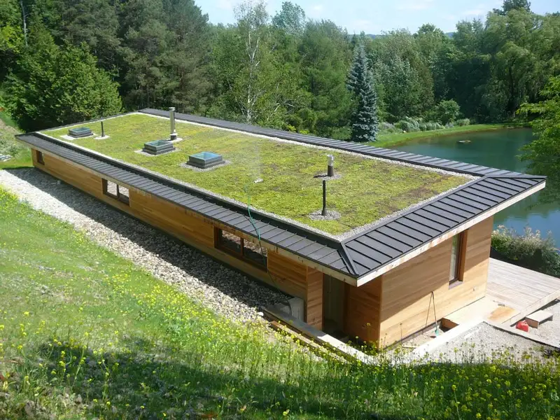 Sloped and flat commercial roofs in Ontario